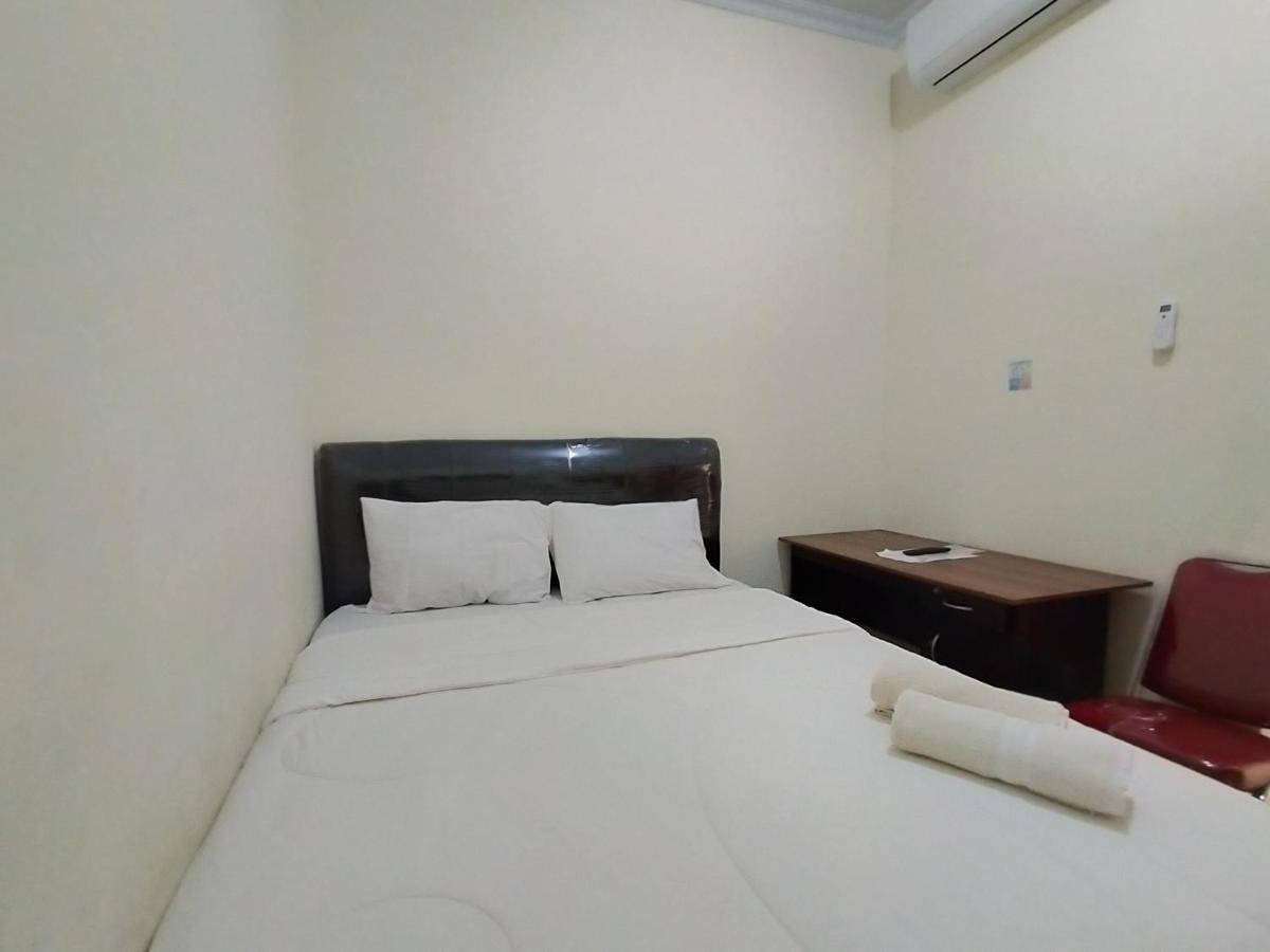Homestay Danesti Syariah Near Bandara Sultan Hasanuddin Makassar Dış mekan fotoğraf