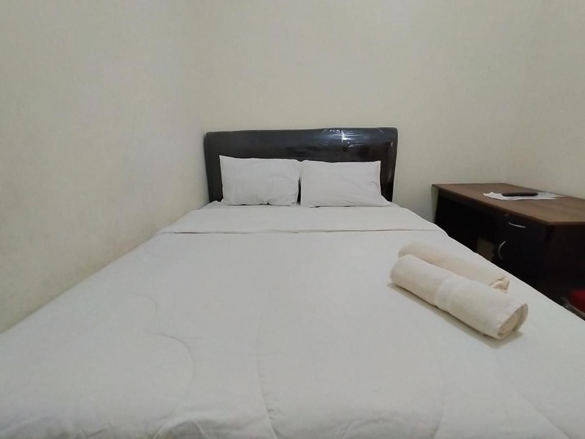Homestay Danesti Syariah Near Bandara Sultan Hasanuddin Makassar Dış mekan fotoğraf