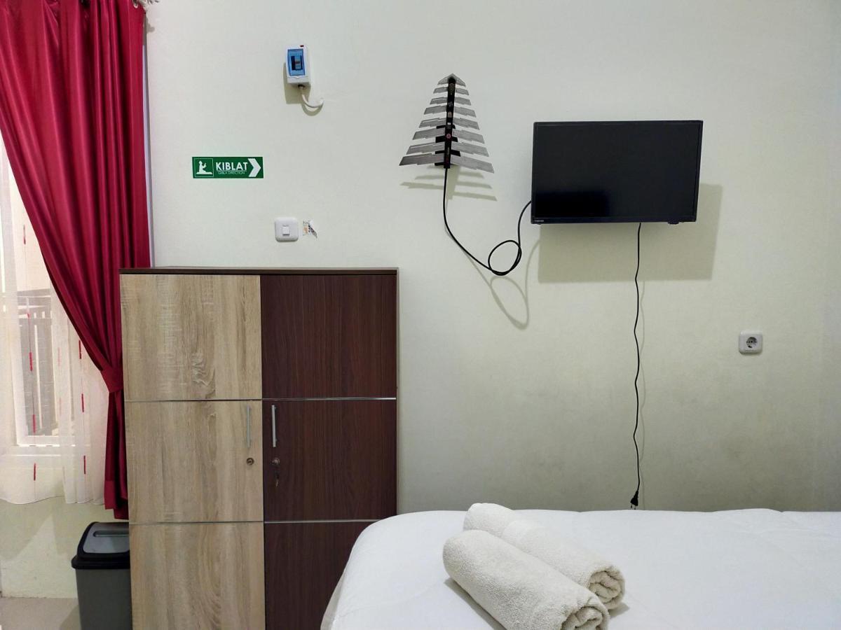 Homestay Danesti Syariah Near Bandara Sultan Hasanuddin Makassar Dış mekan fotoğraf