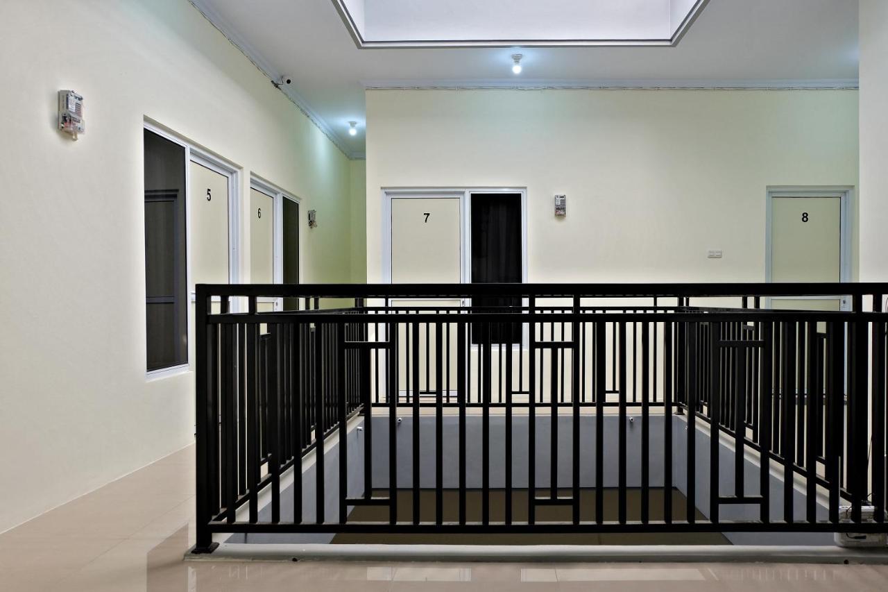 Homestay Danesti Syariah Near Bandara Sultan Hasanuddin Makassar Dış mekan fotoğraf