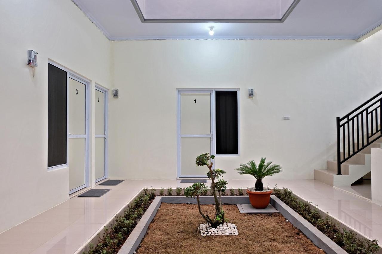 Homestay Danesti Syariah Near Bandara Sultan Hasanuddin Makassar Dış mekan fotoğraf