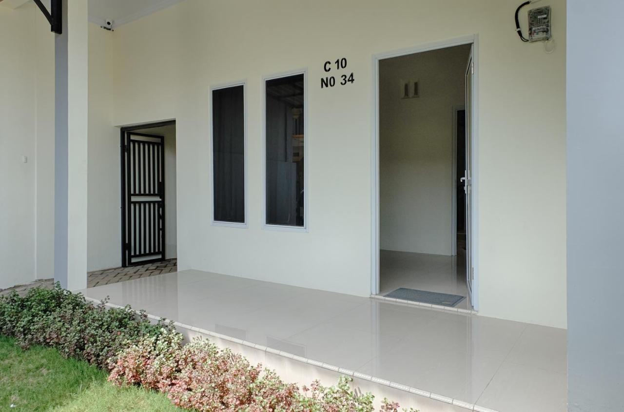 Homestay Danesti Syariah Near Bandara Sultan Hasanuddin Makassar Dış mekan fotoğraf